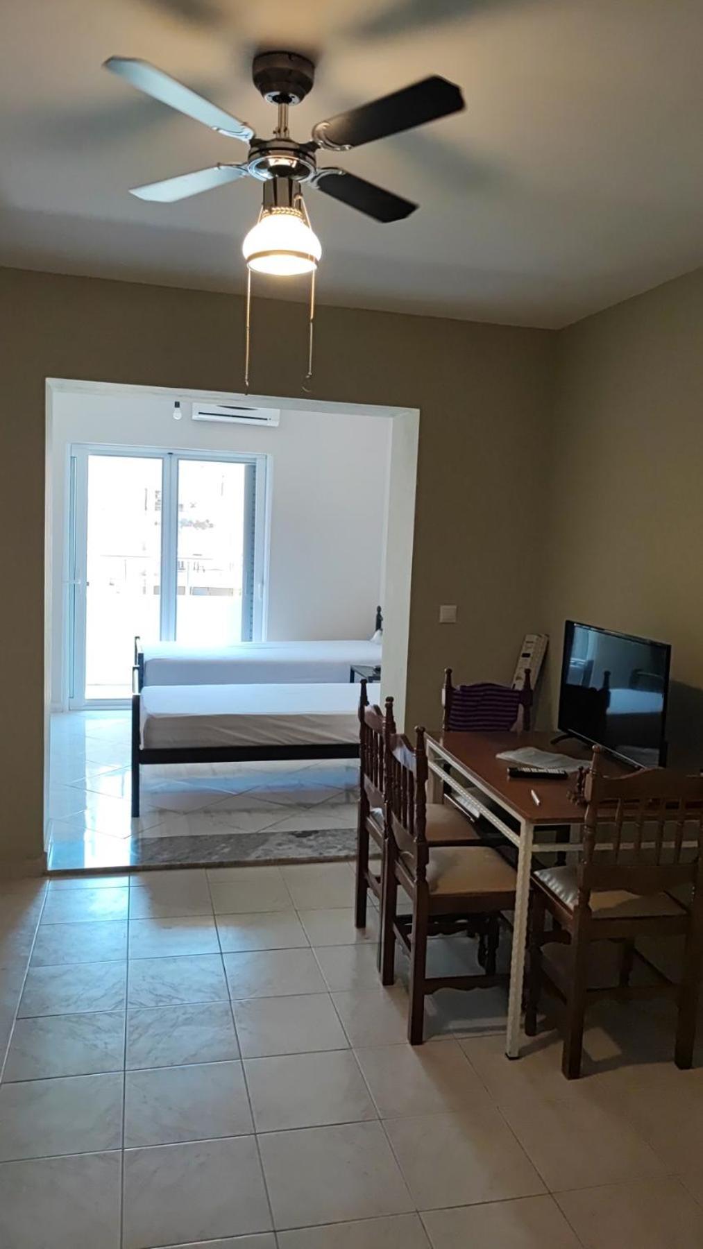 Dea1 Majlinda Apartment ซารานเดอ ภายนอก รูปภาพ
