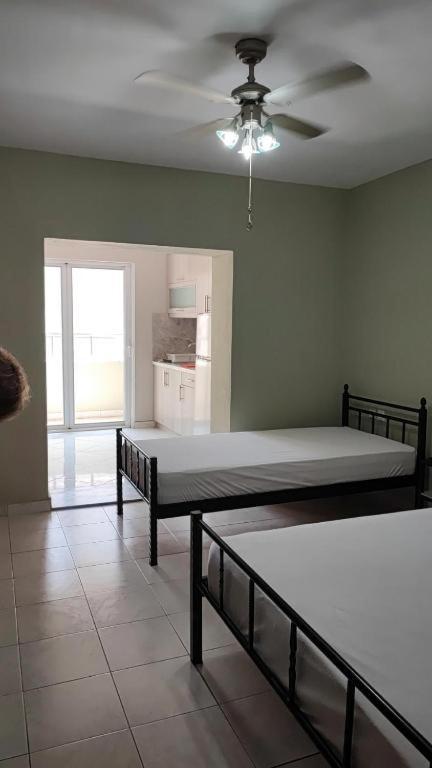 Dea1 Majlinda Apartment ซารานเดอ ภายนอก รูปภาพ
